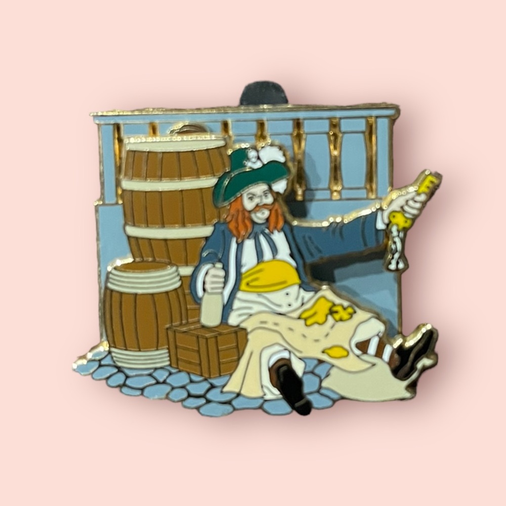 SET Vintage Disney Pirates of the Caribbean Enamel Pins - Picture 3 of 9
